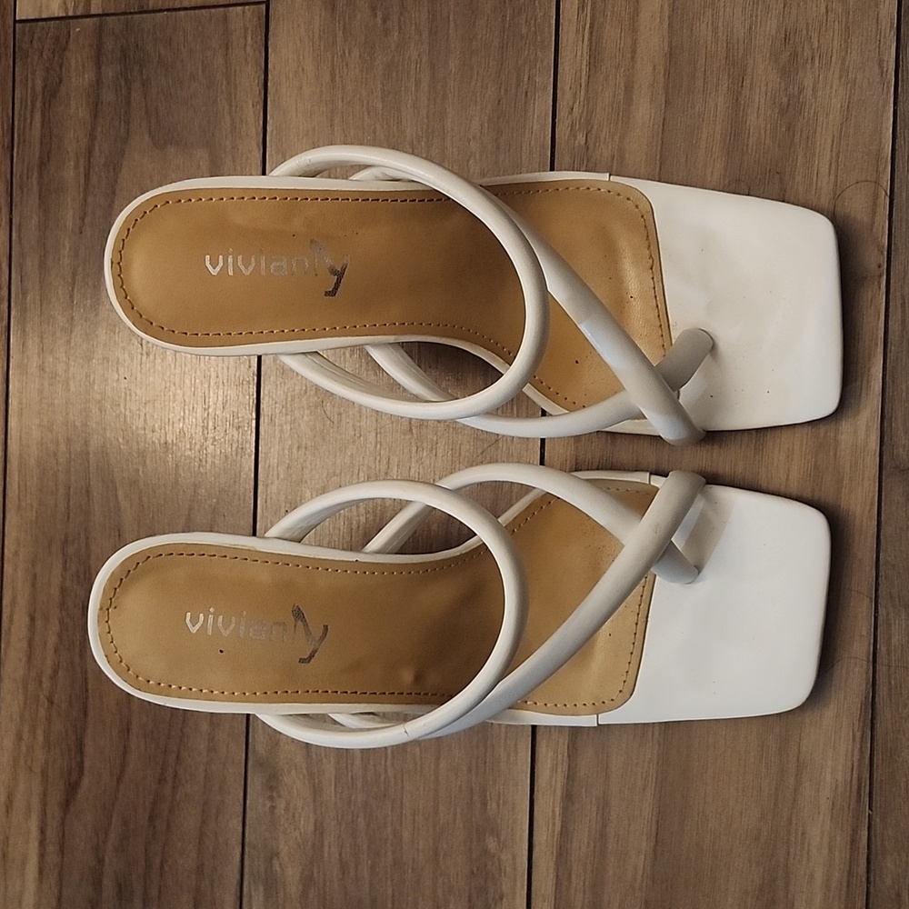 SIZE 8 SANDALS HEELS Open Toe- White - Picture 2 of 5